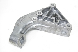 КРОНШТЕЙН ГЕНЕРАТОРА ВЕРХНИЙ 2110