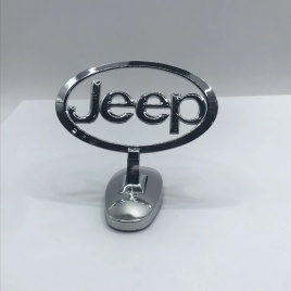 ЭМБЛЕМА НА КАПОТ ПРИЦЕЛ JEEP