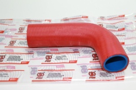 ПАТРУБОК РАДИАТОРА СРЕДНИЙ СИЛИКОН 2110