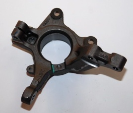 КУЛАК ПОВОРОТА ПРАВ. ( суппорт 100мм ) ЛАРГУС С АВС 16кл.