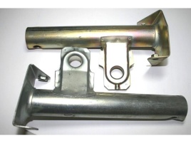 КРОНШТЕЙН БАМПЕРА 2107