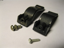 ДЕРЖАТЕЛЬ ЗАЩИТЫ ФАР 2105