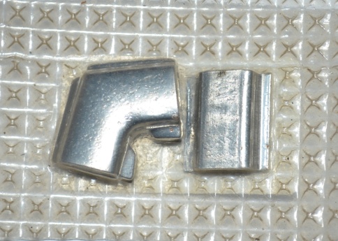 ЗАМКИ КЛИНА ЛОБОВОГО СТЕКЛА 2101 фото 1