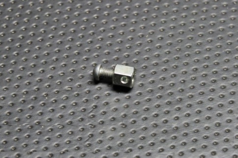 ФИКСАТОР ТРОСА КАПОТА ГАЗ фото 1