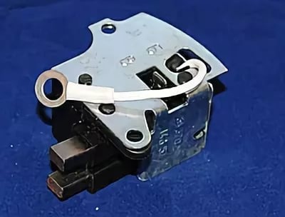 РЕЛЕ ГЕНЕРАТОРА ИНТЕГР.ст.обр. 2108 фото 1