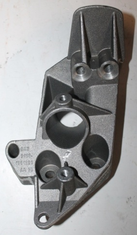 КРОНШТЕЙН ДВИГАТЕЛЯ ЛЕВЫЙ 2190 фото 1