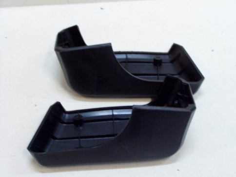 УГОЛОК БАМПЕРА ПЕРЕДНИЙ 2121 фото 1