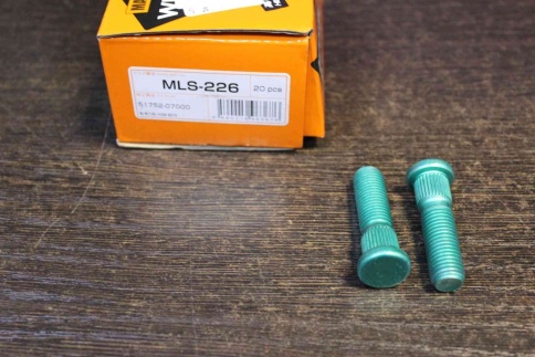 ШПИЛЬКА КОЛЕСА 12х1,5х50 D-13 фото 1